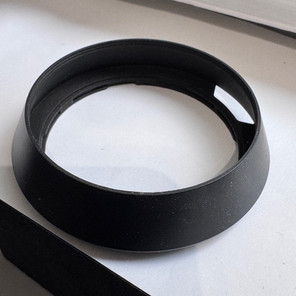 📸 Innovative Mamiya G 75mm f/3.5L Black Lens Hood – Vintage Camera Gear📸 - Picture 11 of 13